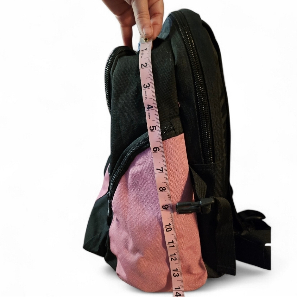 Y2K Manhattan Pink/Black Large Backpack - Picture 13 of 16